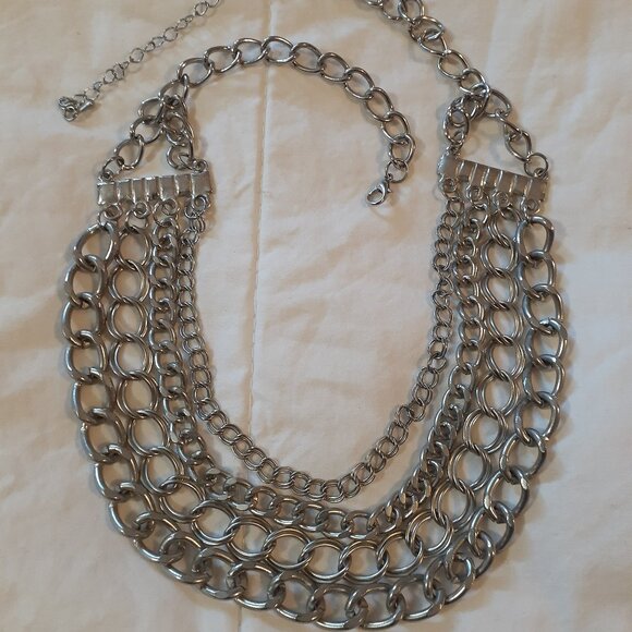 Chain Necklace - Picture 1 of 5